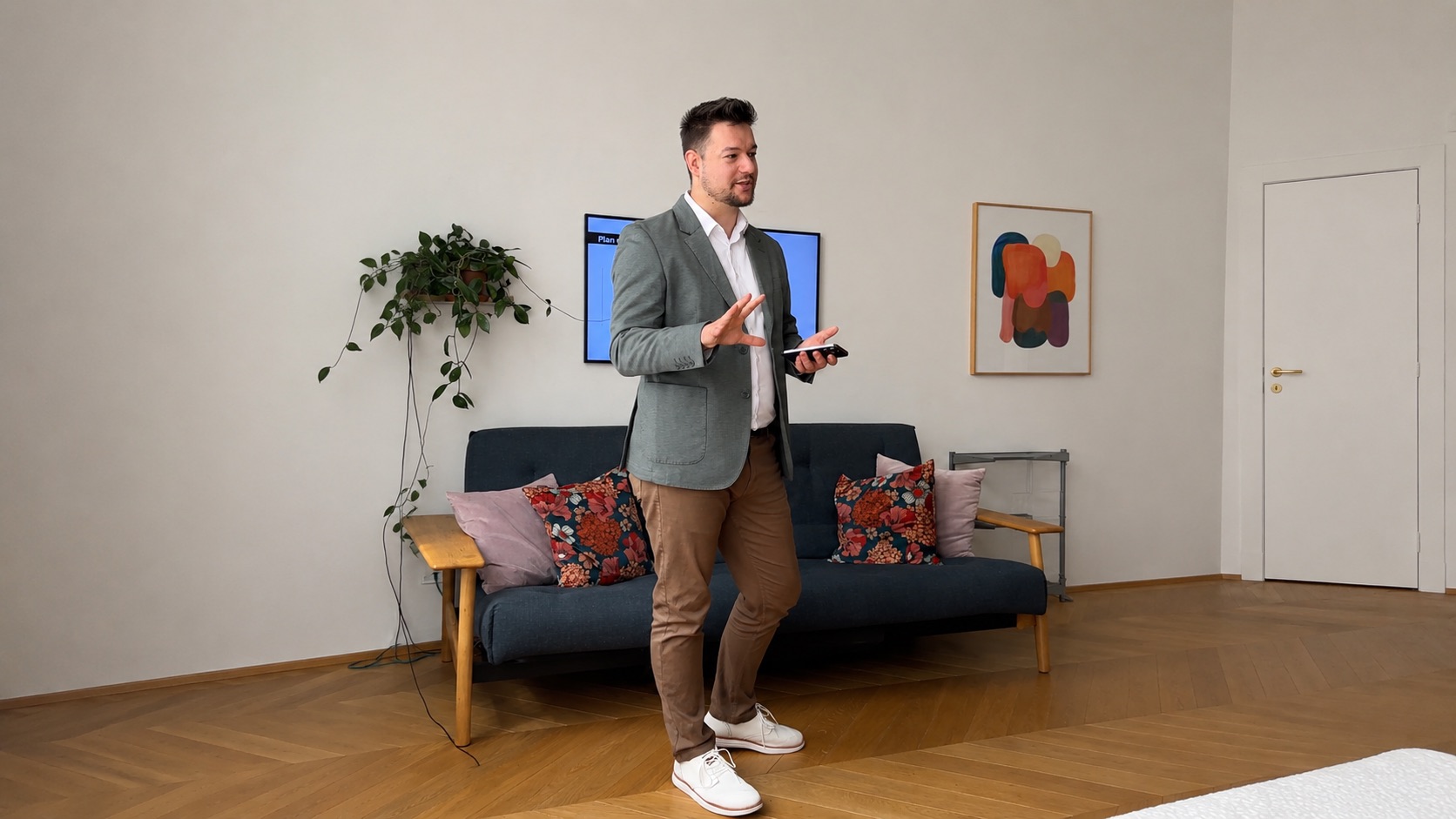 Mateusz podczas szkolenia z zespołem